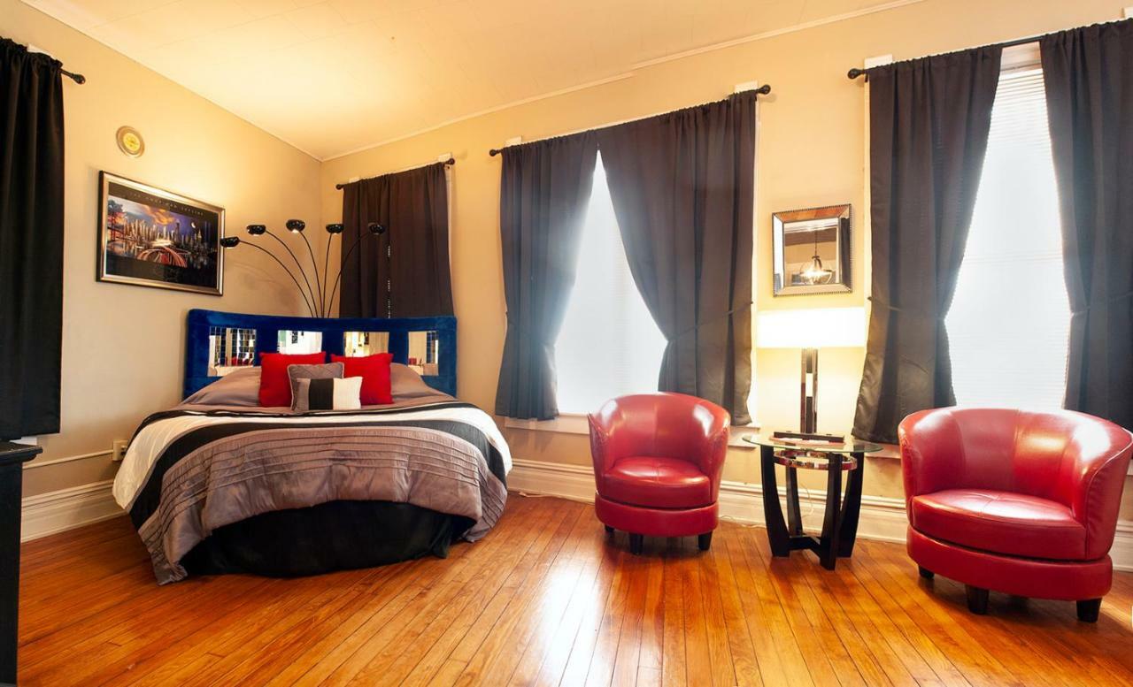 The Historic Wolf Hotel Ellinwood Esterno foto